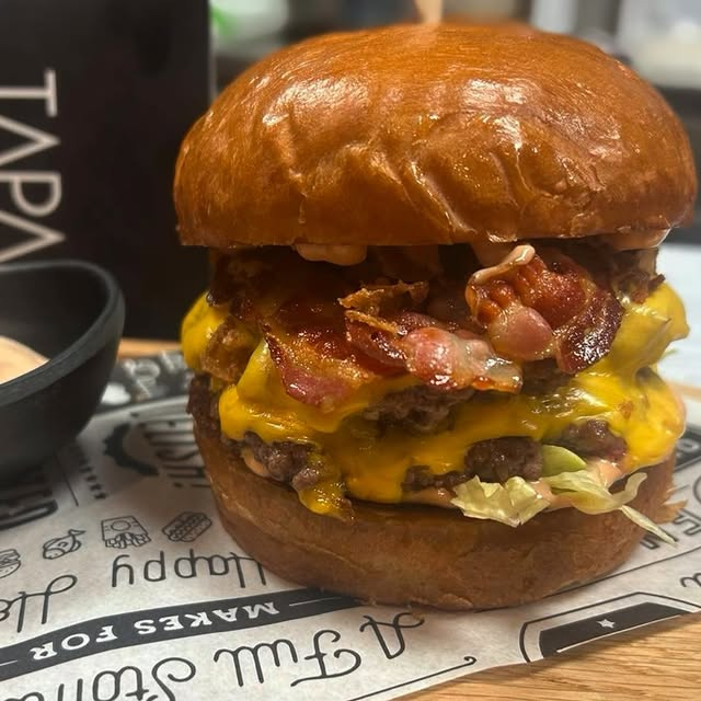 Crispy Bacon Smash Burger